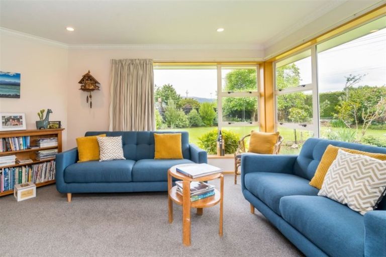 Photo of property in 9 Huntly Road, Outram, 9019