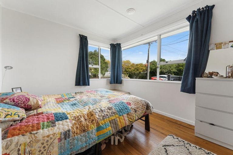 Photo of property in 4 Raleigh Street, Vogeltown, New Plymouth, 4310