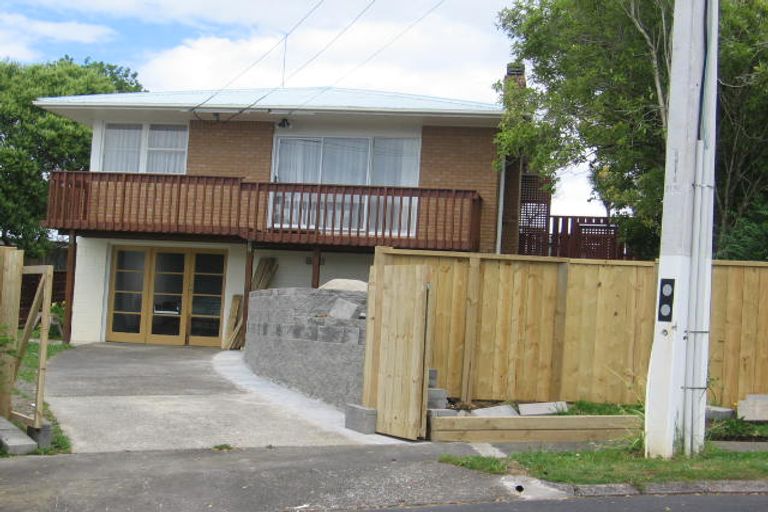 Photo of property in 24 Boys Place, Pakuranga Heights, Auckland, 2010