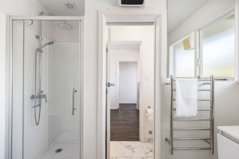 Photo of property in 34 Gladson Avenue, Sockburn, Christchurch, 8042