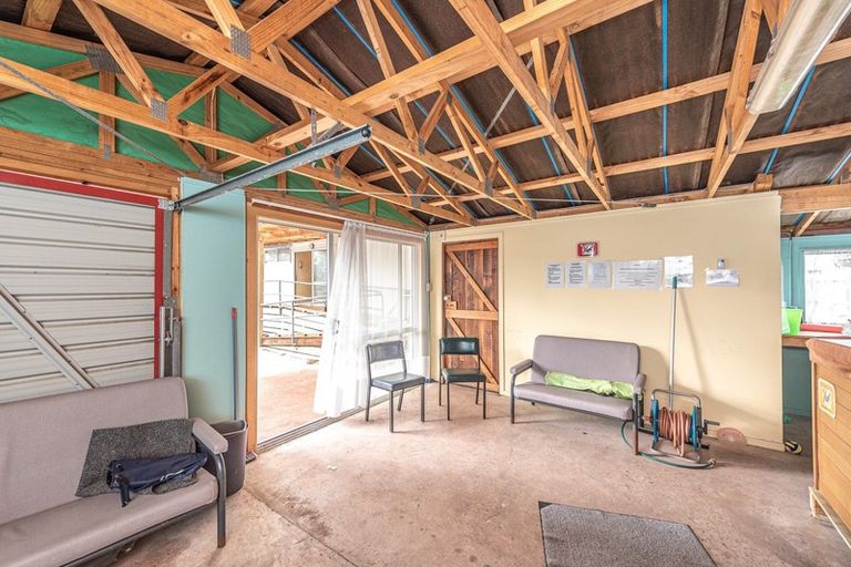 Photo of property in 1 Moore Avenue, Tawhero, Whanganui, 4501