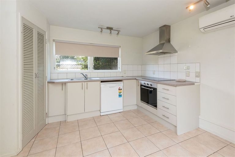 Photo of property in 21 Aurea Avenue, Pakuranga, Auckland, 2010