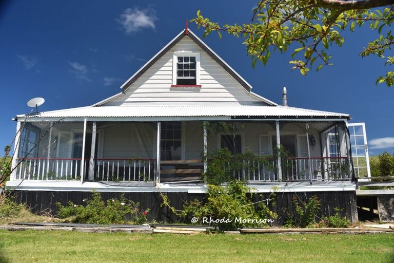 Photo of property in 354 Linton Road, Maungaturoto, 0583