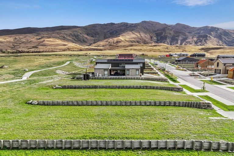 Photo of property in 21 Lee Avenue, Cardrona, 9382