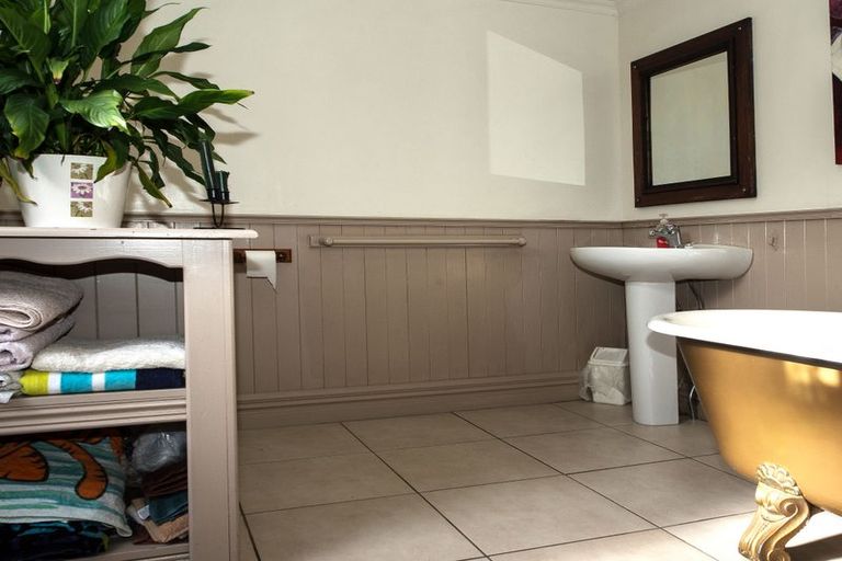 Photo of property in 175 Talbot Street, Geraldine, 7930