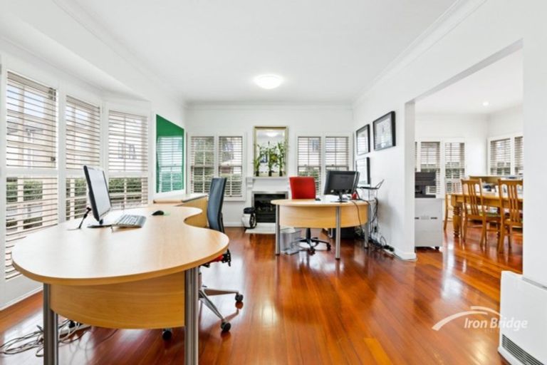 Photo of property in 232 Lake Road, Hauraki, Auckland, 0622