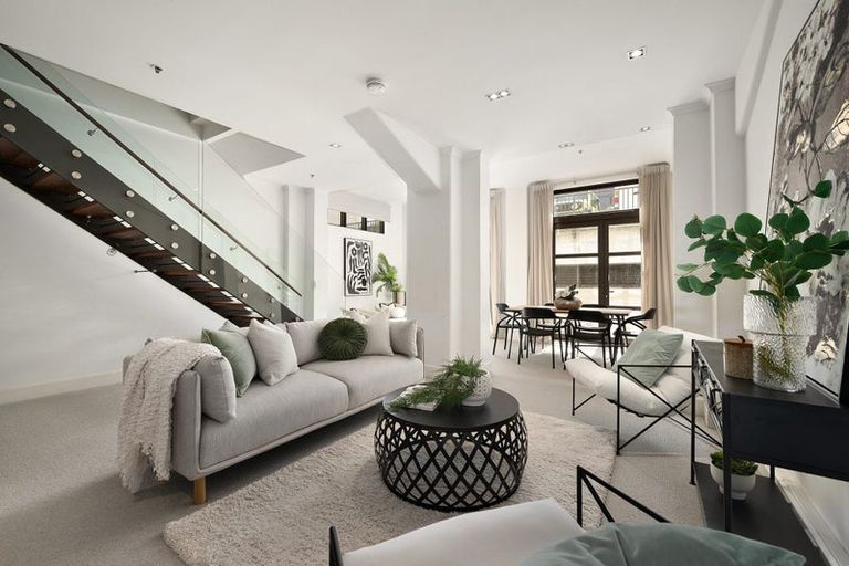 Photo of property in Augusta Apartments, 8/254 Willis Street, Te Aro, Wellington, 6011