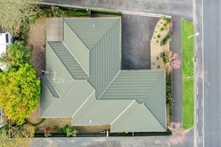 Photo of property in 61 Vardon Road, St Andrews, Hamilton, 3200