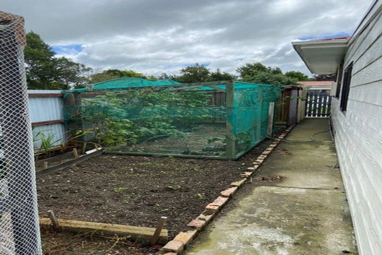 Photo of property in 75 Market Street, Leeston, 7632