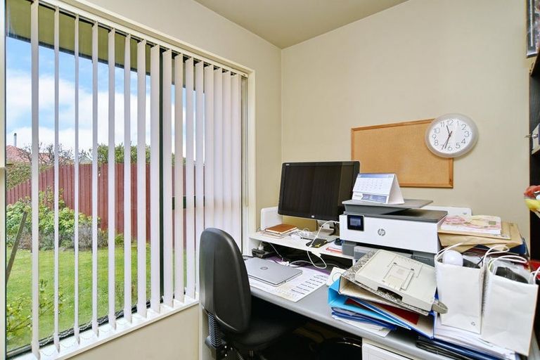 Photo of property in 21 Mcdougal Place, Kaiapoi, 7630