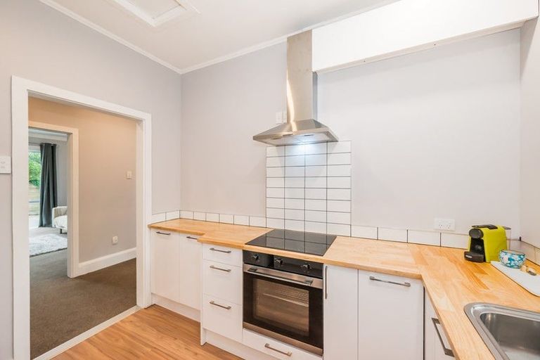 Photo of property in 65 Elizabeth Street, Waikanae, 5036