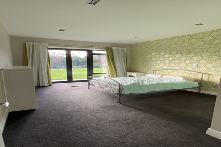 Photo of property in 127 Trigg Road, Kumeu, 0891