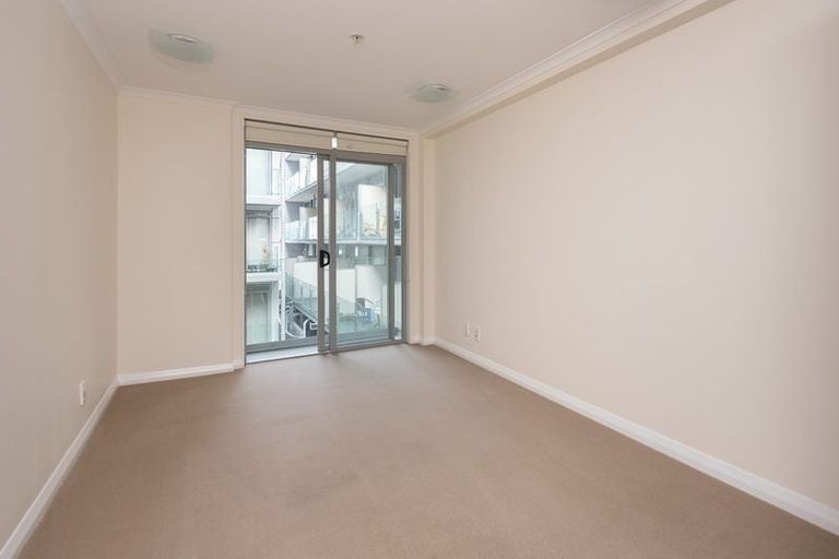 Photo of property in Monvie Apartments, 610/15 Holland Street, Te Aro, Wellington, 6011