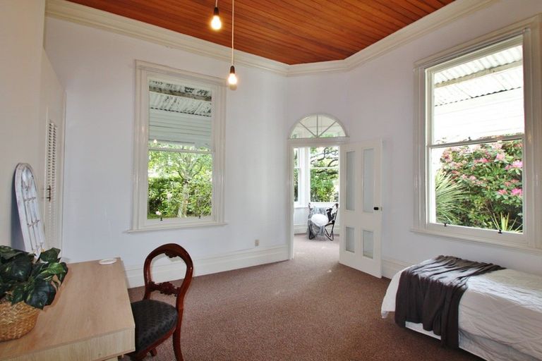 Photo of property in 25 Railway Esplanade, East Gore, Gore, 9710