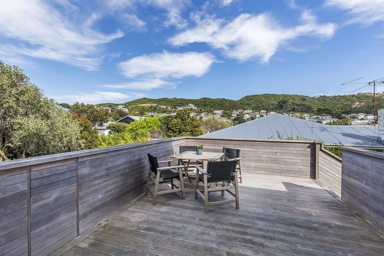 Photo of property in 17 Tamar Street, Island Bay, Wellington, 6023