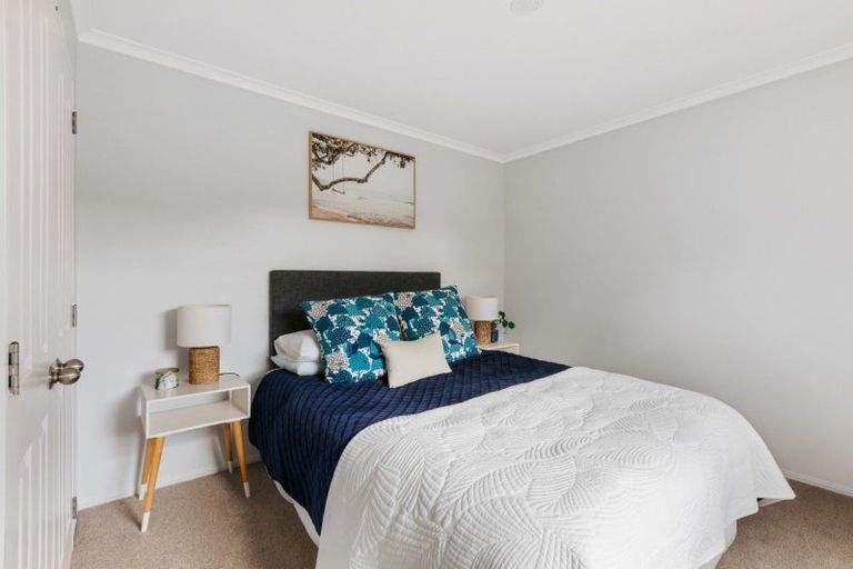 Photo of property in 587 Grenada Street, Papamoa Beach, Papamoa, 3118