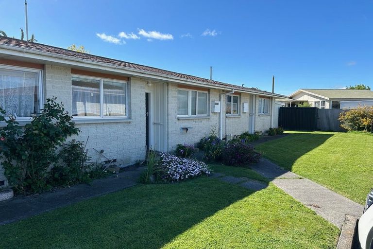 Photo of property in 3/202 Warwick Road, Mayfair, Hastings, 4122