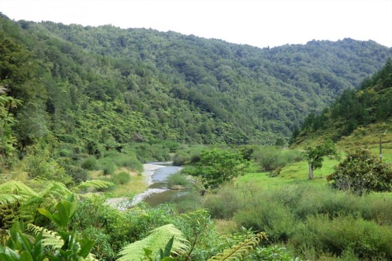 Photo of property in 269 Tutaetoko Road, Toatoa, Opotiki, 3197