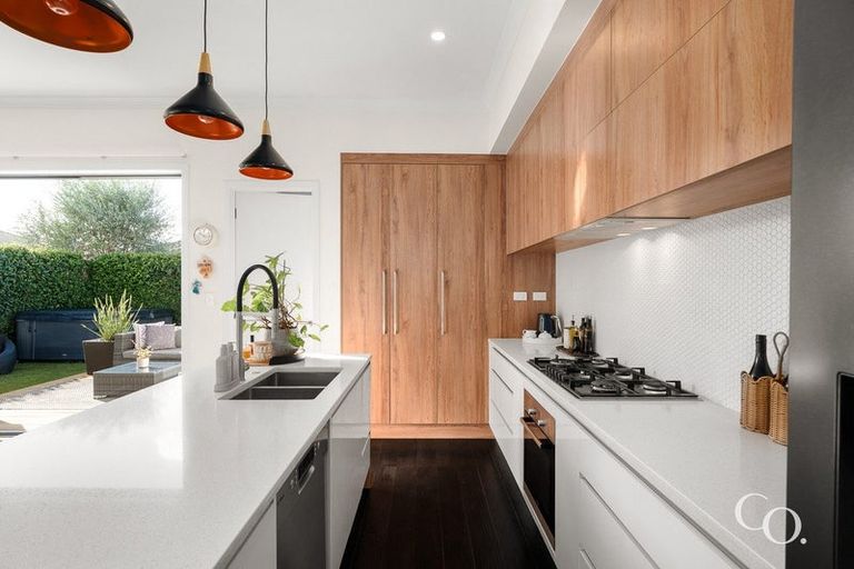 Photo of property in 35 Awatira Drive, Papamoa Beach, Papamoa, 3118