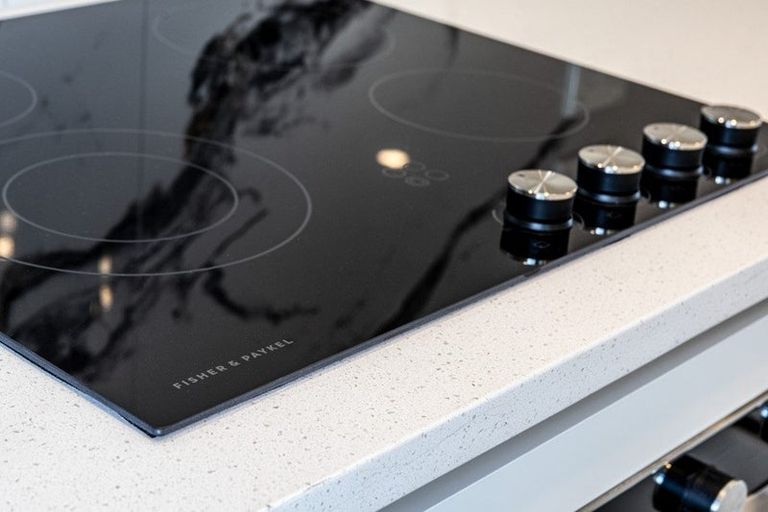 Photo of property in 5/6 Robertson Road, Ranui, Auckland, 0612