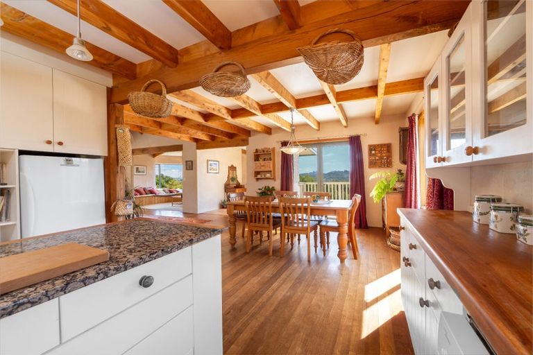 Photo of property in 18 Lichen Grove, Russell, 0272