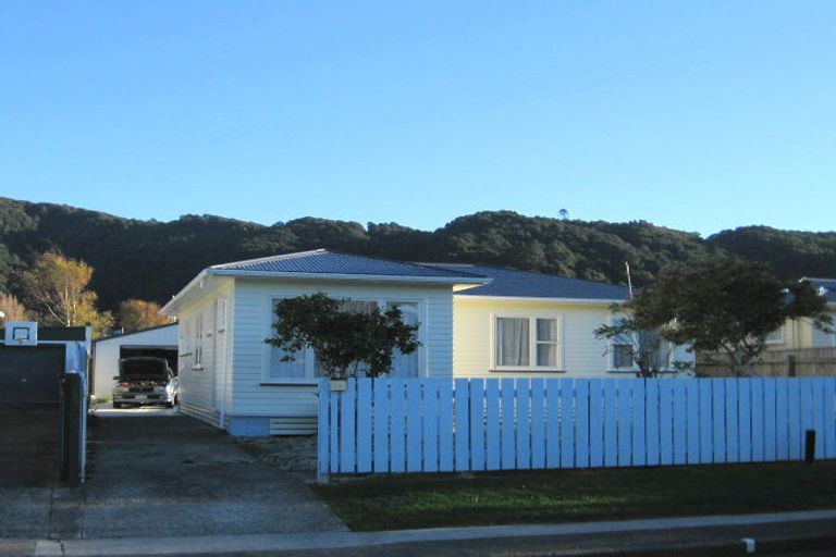 Photo of property in 47 Konini Street, Wainuiomata, Lower Hutt, 5014