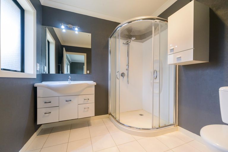 Photo of property in 46 Peter Hall Drive, Kelvin Grove, Palmerston North, 4414