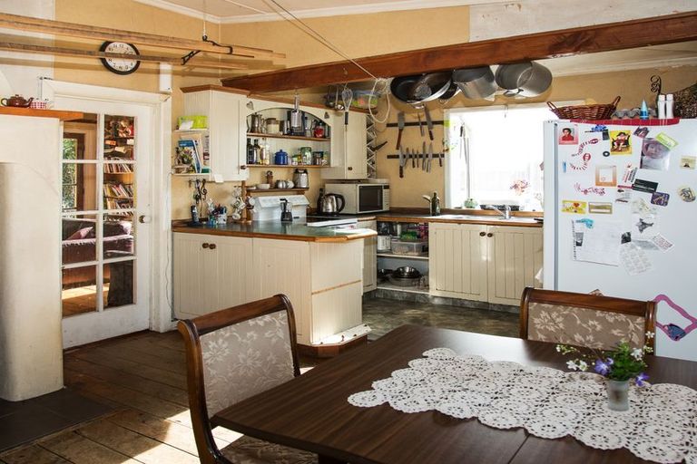 Photo of property in 175 Talbot Street, Geraldine, 7930