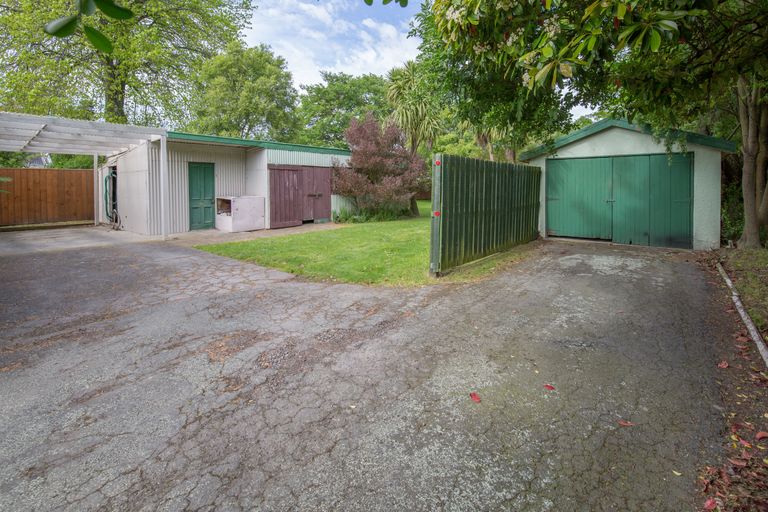 Photo of property in 26 Sarsfield Street, Southbridge, 7602