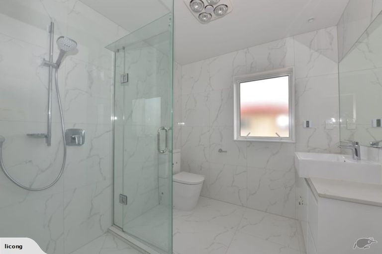 Photo of property in 14 Orchard Terrace, Riverhead, 0820