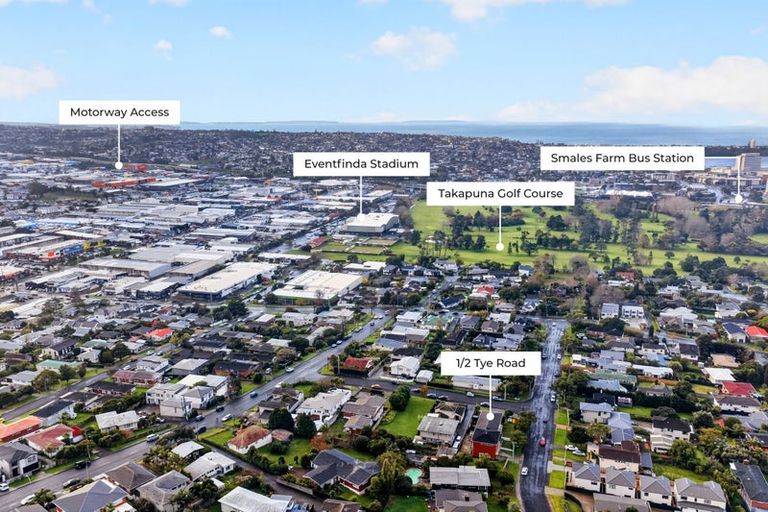 Photo of property in 1/2 Tye Road, Hillcrest, Auckland, 0627