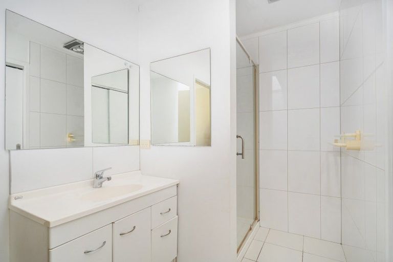 Photo of property in 11 Cholmondeley Crescent, Whitianga, 3510