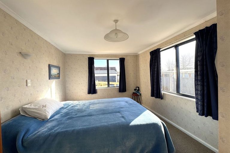 Photo of property in 24 Lanark Street, Balclutha, 9230