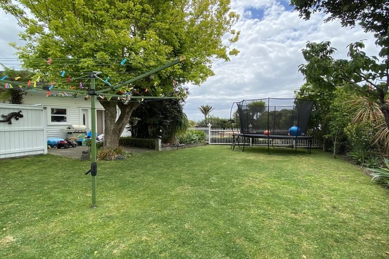 Photo of property in 12 Parkview Place, Pakuranga, Auckland, 2010