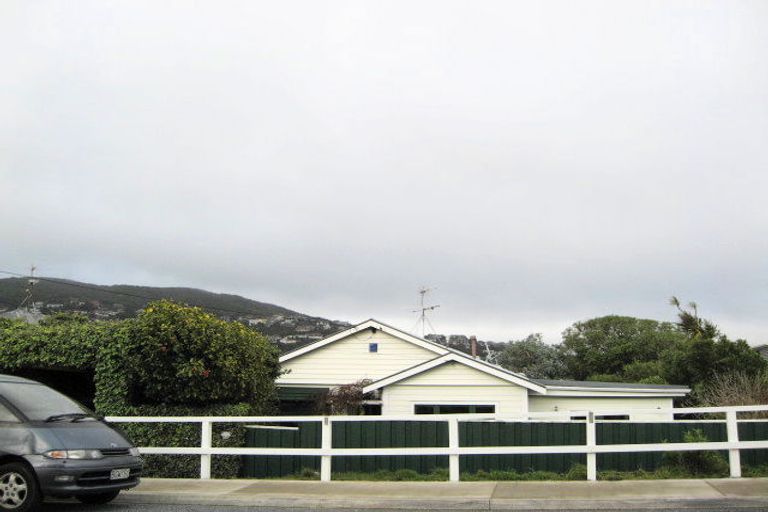Photo of property in 32 Cooper Street, Karori, Wellington, 6012