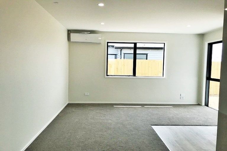 Photo of property in 63 Clarks Beach Road, Clarks Beach, 2122