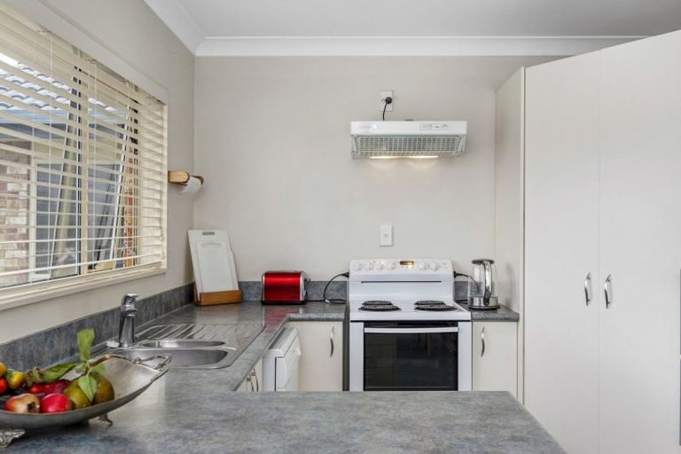 Photo of property in 42 Stephens Place, Hairini, Tauranga, 3112