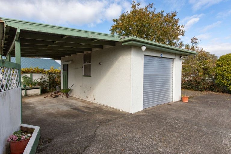 Photo of property in 76 Guy Street, Dannevirke, 4930