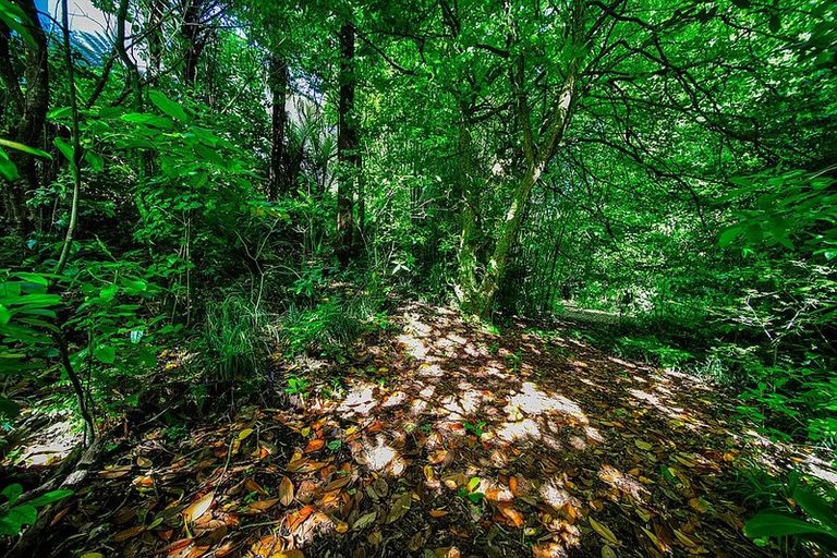 Photo of property in 1 High Road, Hawera, 4610