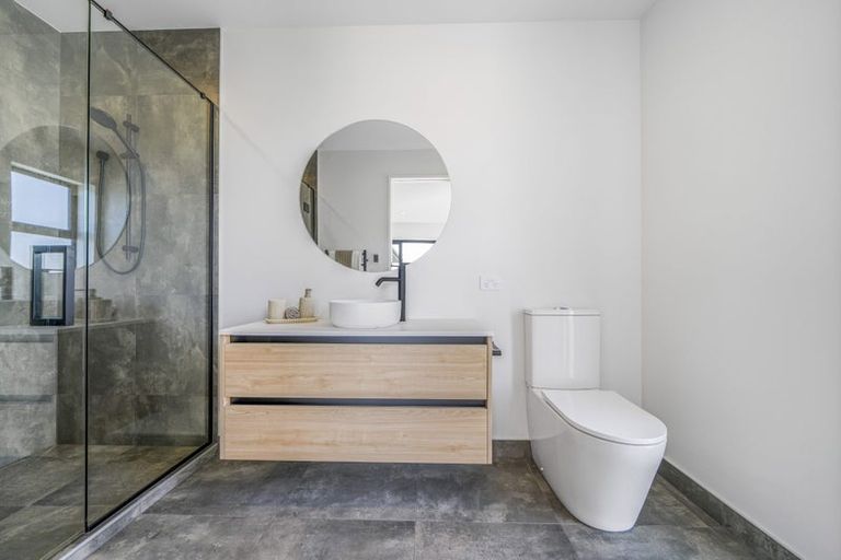 Photo of property in 12 Greig Crescent, Amberley, 7481