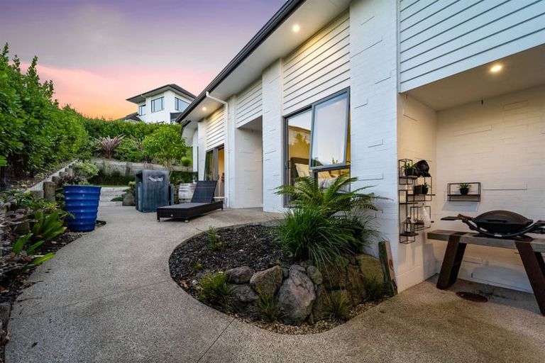 Photo of property in 96 Arran Point Parade, Orewa, 0931
