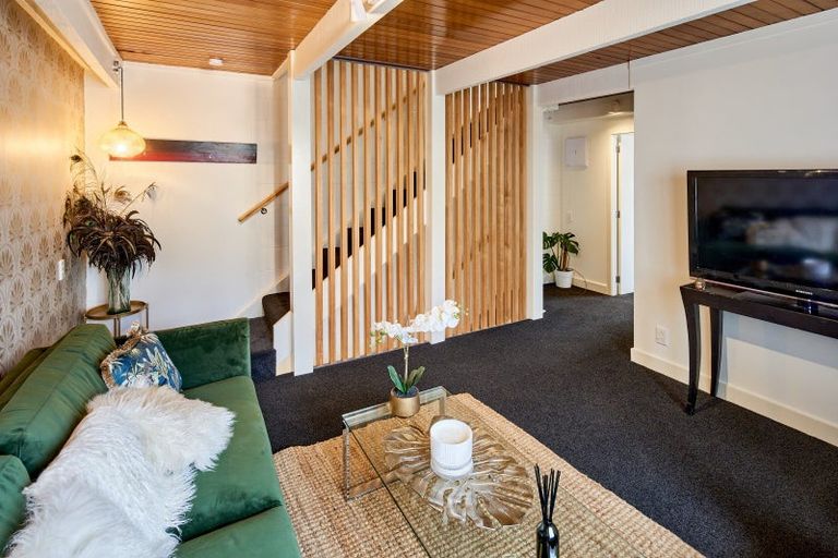 Photo of property in 6 Cottleville Terrace, Thorndon, Wellington, 6011