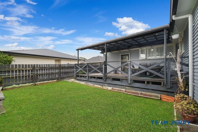 Photo of property in 111 Porchester Road, Papakura, 2110
