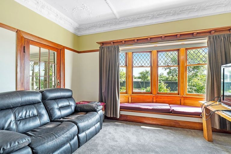 Photo of property in 10 Kensington Road, Marton, 4710