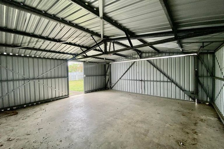 Photo of property in 32 Heather Street, Levin, 5510