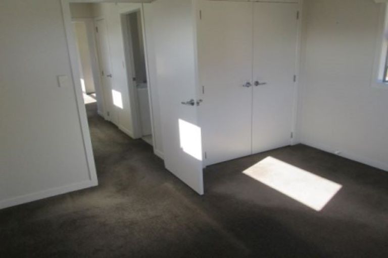 Photo of property in 2a Hillary Street, Tawa, Wellington, 5028