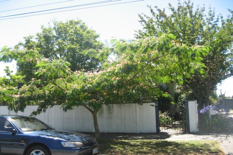 Photo of property in 92 Trafalgar Street, St Albans, Christchurch, 8014