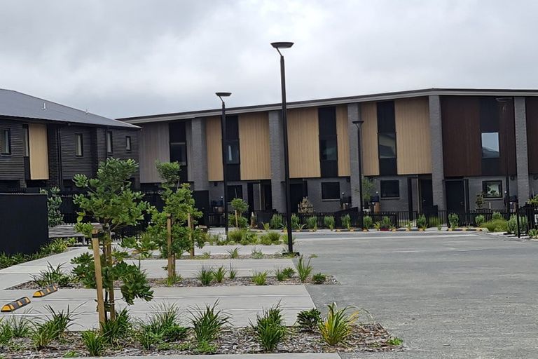 Photo of property in 24 Arvo Lane, Hobsonville, Auckland, 0616