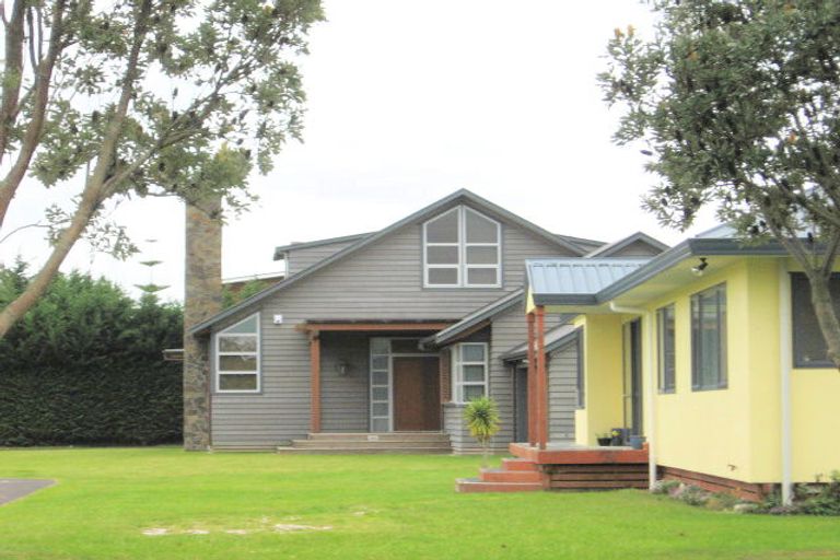 Photo of property in 17 School Road, Whitianga, 3510