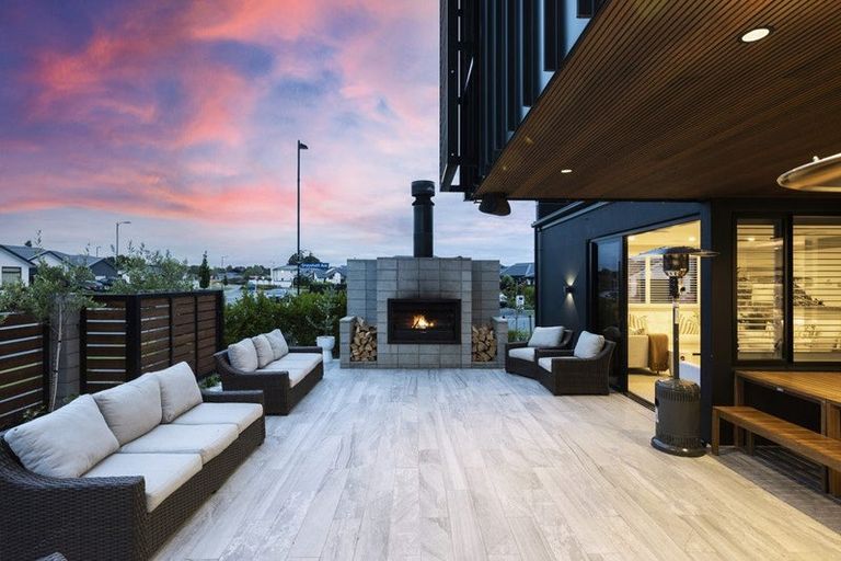 Photo of property in 40 Grayshott Avenue, Casebrook, Christchurch, 8051